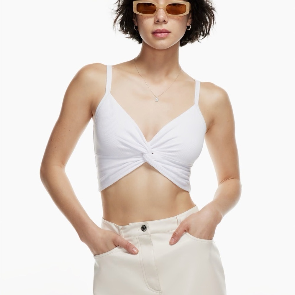 Aritzia Wilfred Bay tank